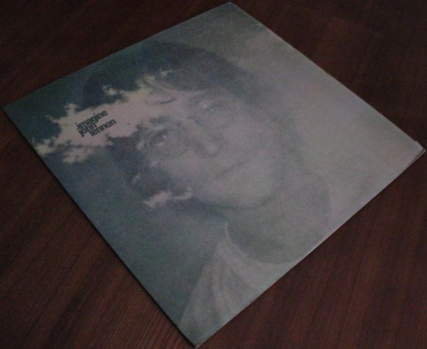 JOHN LENNON. IMAGINE. PAS 10004. 1 PRESS. ALL INSERTS. MADE IN ENGLAND.