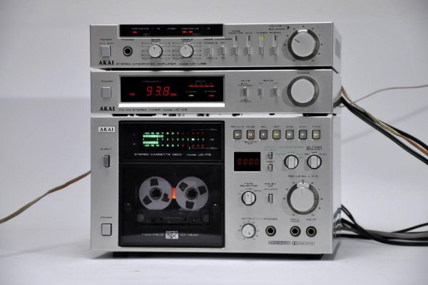 Akai UC-U3E UC-K3 UC-F5. Мини-центр. 1980 г