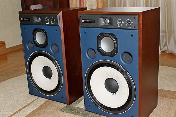 Студийные мониторы JBL 4319