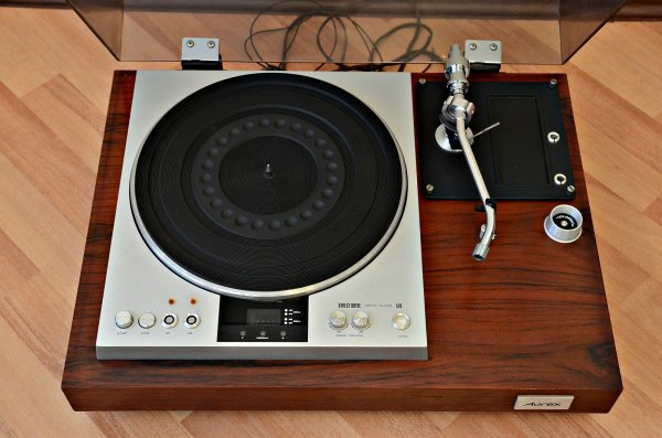    ,      MICRO . DENON .KENWOOD.. VICTOR . AKAI . NAKAMICHI . ONKYO . SONY. TECHNIS , YAMAHA      ,      