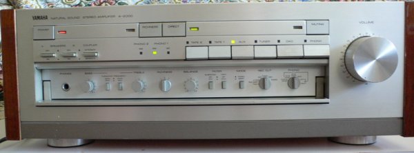  Yamaha A-2000