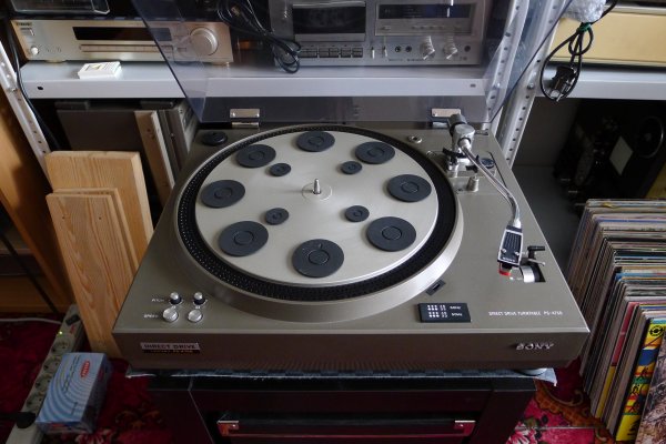  SONY PS 4750
