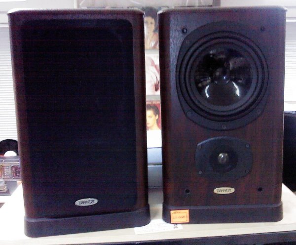 TANNOY D20 ROSEWOOD Plus スピーカーペア タンノイ タンノイ TANNOY Rosewood D20 完売 - 鹿児島オーディオ