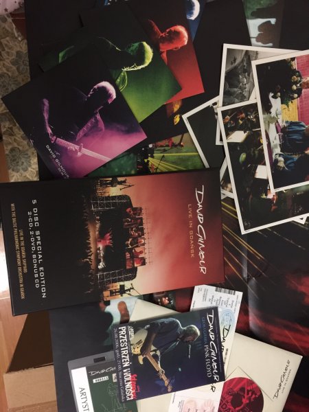 DAVID GILMOUR «Live In Gdańsk» 5 disc special edition DAVID GILMOUR «Live In Gdańsk» 5 disc special edition