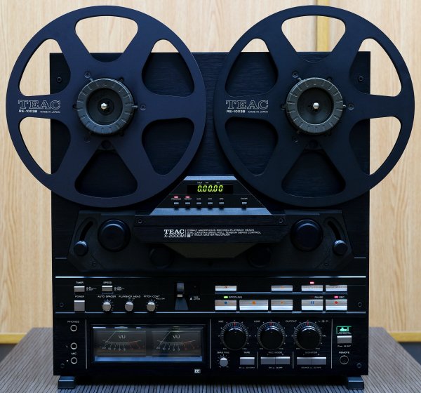 Магнитофон теас катушечный. Магнитофон теас катушечный. Теас х300. Teac a-6600. Teac 1000 катушечный.