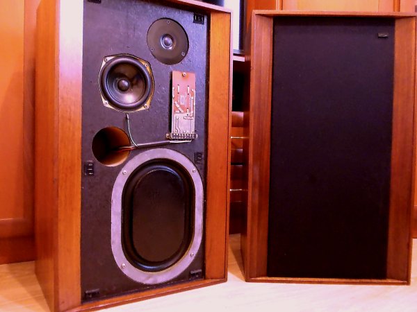 Kef concerto hot sale speakers