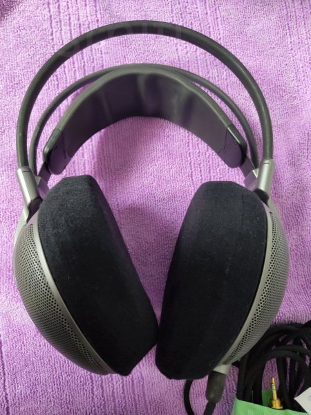    Sony MDR-CD780. 