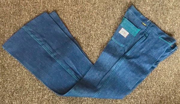 WRANGLER BLUE BELL BORN IN USA