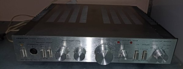 усилитель Амфитон У-002 Стерео Нi-Fi. ежедневно