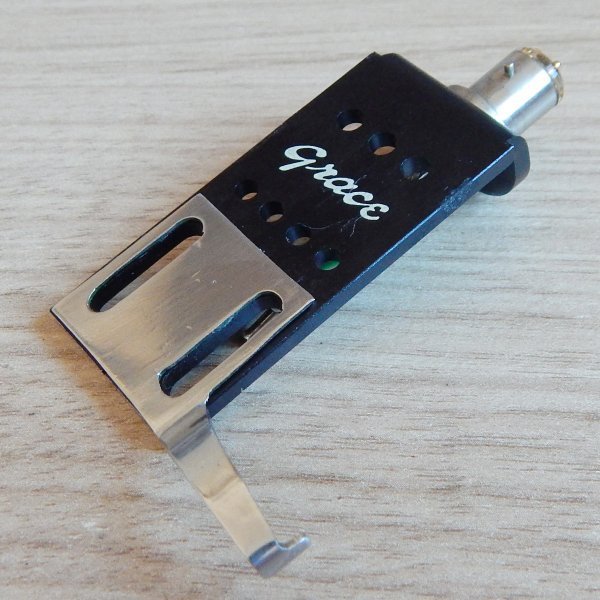 Шелл Grace HS-5, Япония