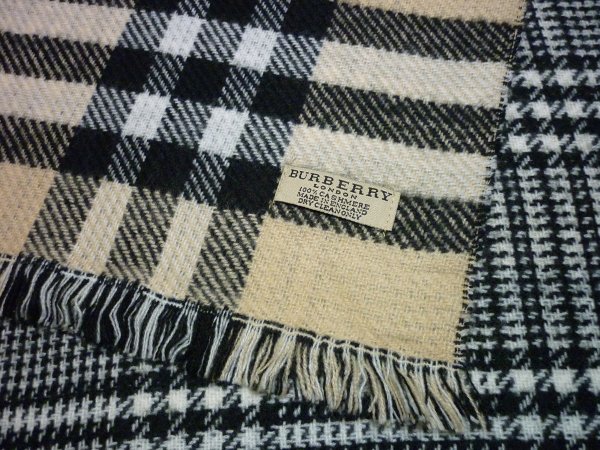 BURBERRY  /  Made In England !