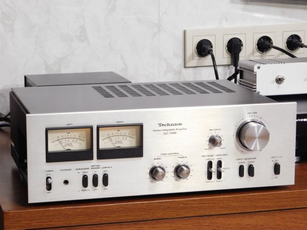  Technics SU-7300