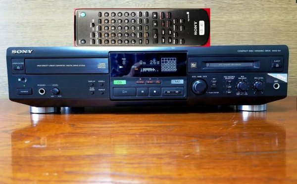 Sony Compact Disc / MiniDisc Deck MXD-D1 ◄ 👈👈👈