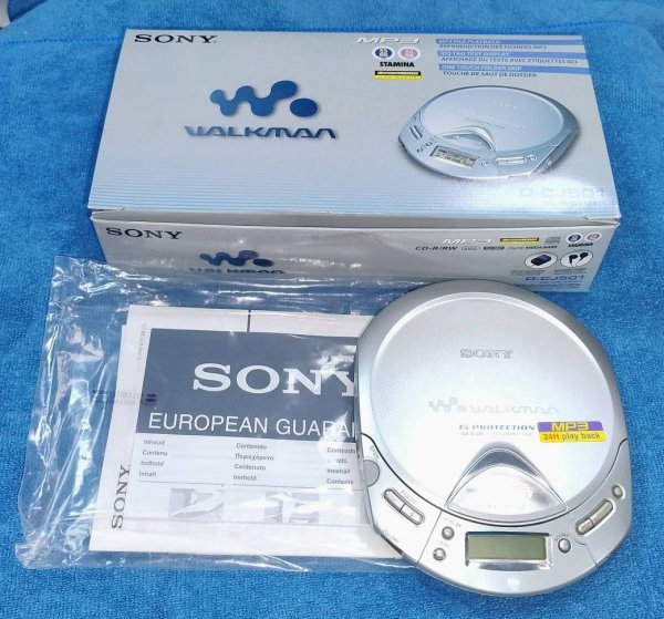   () SONY D-CJ 501. .   