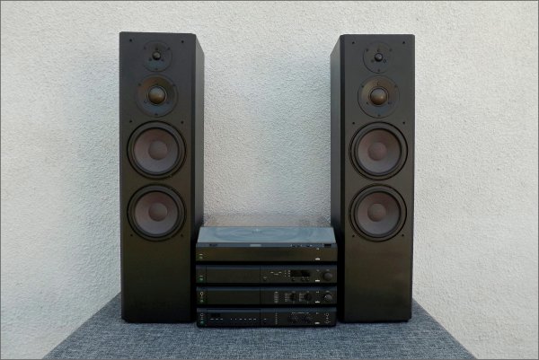 BRAUN Atelier - комплект: A 2, P2, C1, T1, + акустика LS 130 BRAUN Atelier - комплект: A 2, P2, C1, T1, + акустика LS 130