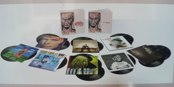 DAVID BOWIE BRILLIANT ADVENTURE (1992 -2001) BOX LP