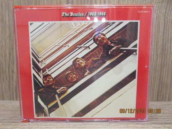   	 ========== BEATLES ===== 1962-1966 ===== Japan CD ==========