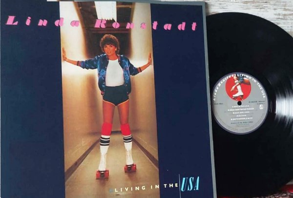 Linda Ronstadt -Living In The USA 1978 Japan, Asylum Records P-10521Y, NM