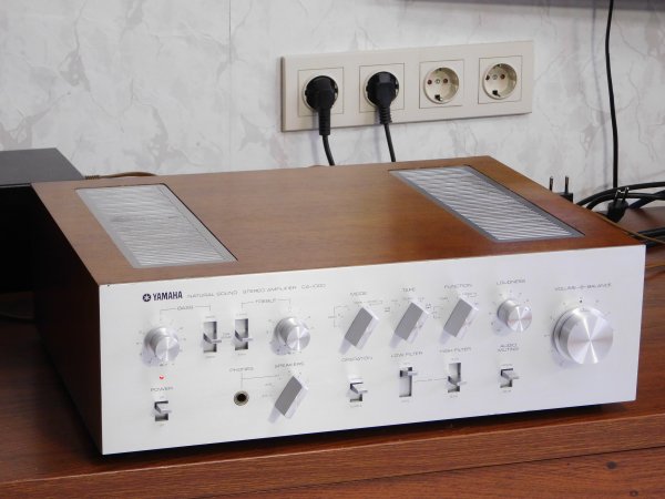  YAMAHA CA-1000