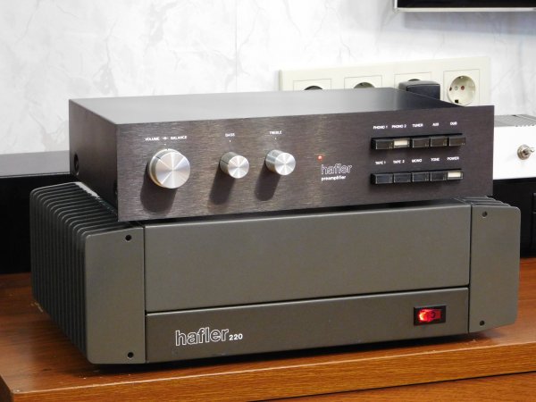   Hafler 220 +   Hafler DH-101.