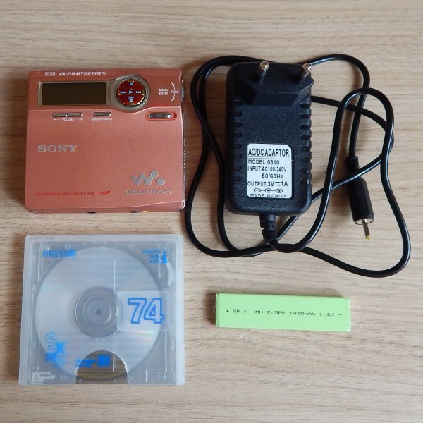  MD   Sony MZ-R910
