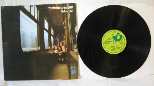 THE GREATEST SHOW ON EARTH-uk-1970