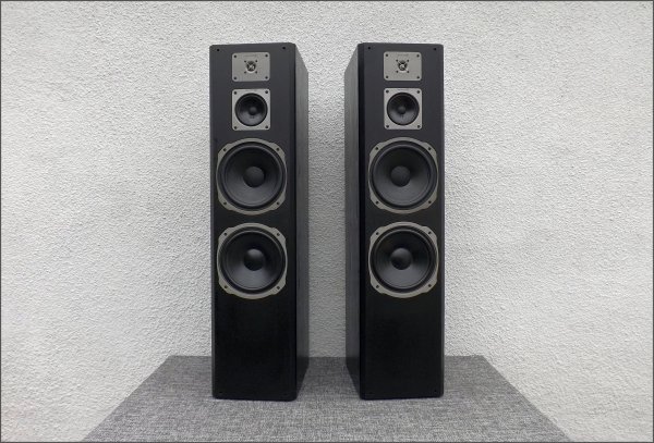 Quadral TAIFUN. 4-х полосная, напольная акустика Quadral TAIFUN. 4-х полосная, напольная акустика