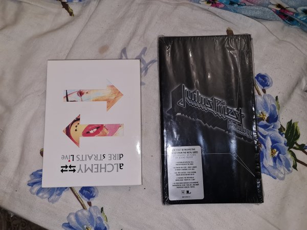 DIRE STRAITS,JUDAS PRIEST   CD