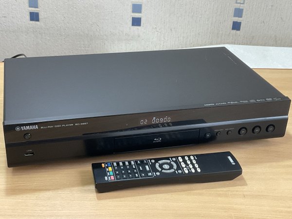Blu-ray- Yamaha BD-S667