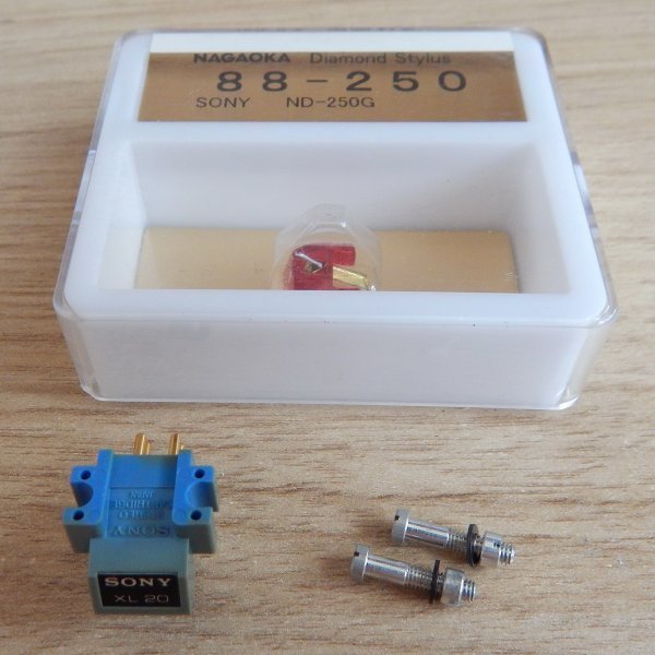 �������� Sony XL-20, ������� ����� Sony ND-250G Nagaoka Gold, ������