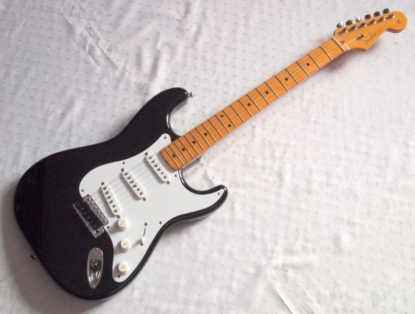 ��������� Fender Stratocaster ST-57 Japan