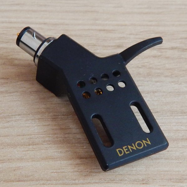 ���� Denon PCL-310BK, �� ������ ������, ������