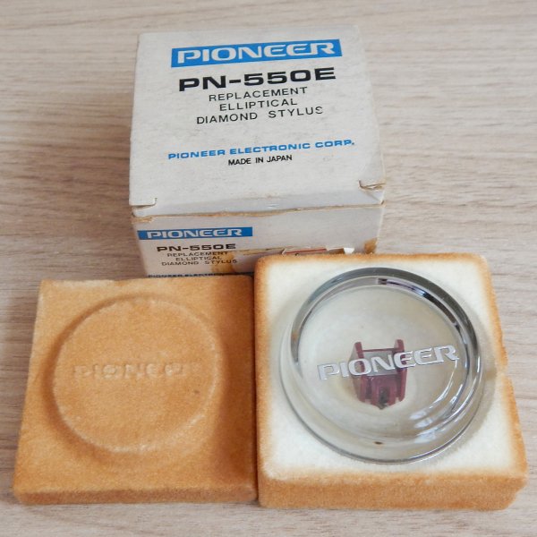 ������� Pioneer PN-550E ��������, ������