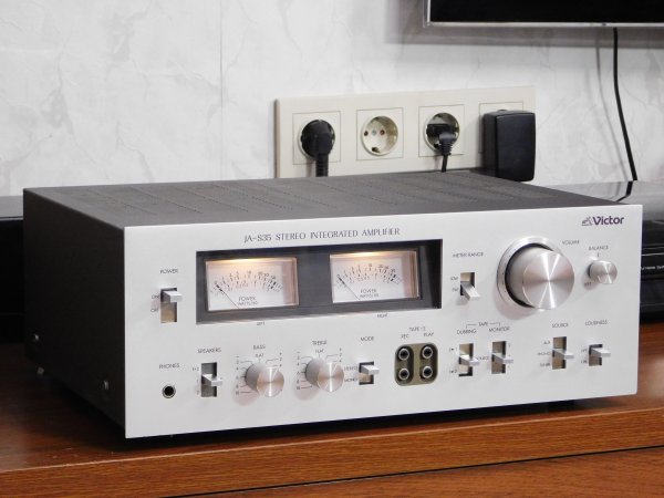 ��������� Victor ( JVC ) JA-S35