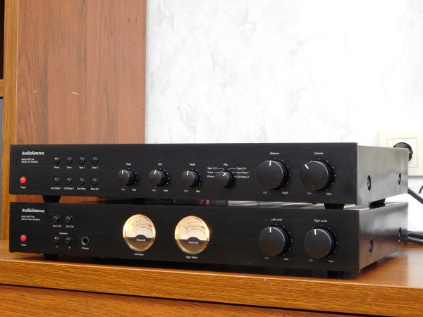 ��������� �������� + ��������������� ��������� AudioSource (USA).