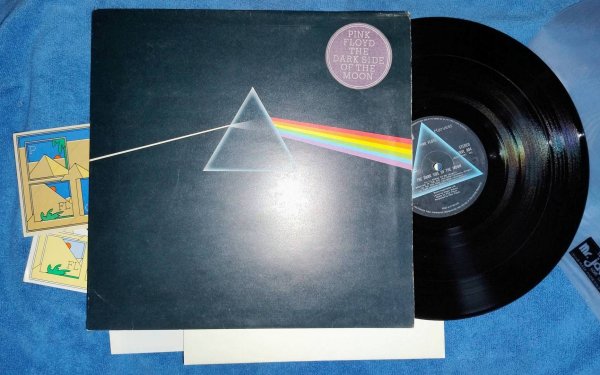 ������������� �1 � ����: Pink Floyd � The Dark Side Of The Moon UK 1973