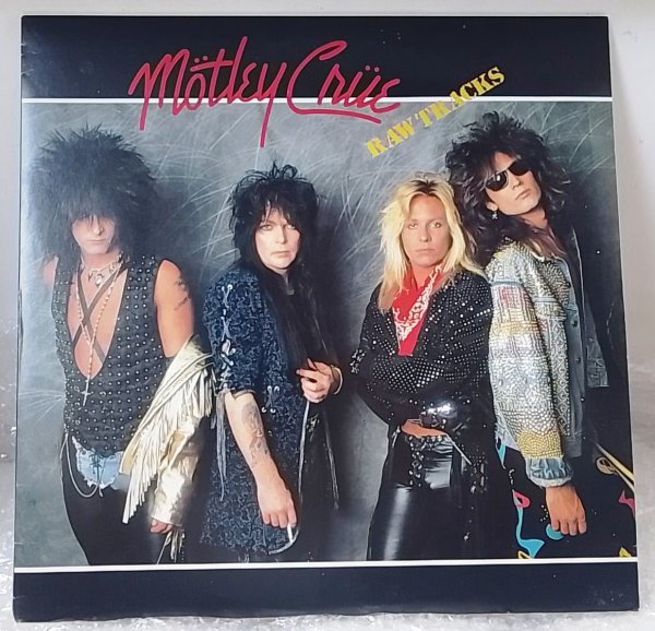 Motley Crue -Raw Tracks �1988 Japan, Elektra ‎�P-6261, Vinyl, 12", 33 ⅓ /NM