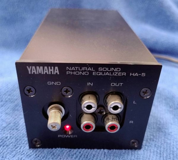 �� ������������� Yamaha HA-5 (SP). �������� �� ��.