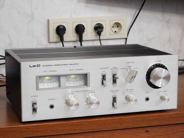 ��������� Lo-D HA-270 (Hitachi)