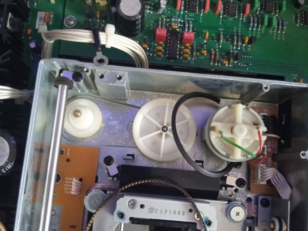 ��� ����� ��� McIntosh MCD301 