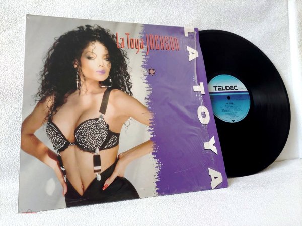 La Toya Jackson - La Toya �1988 Germany, TELDEC � 6.26737, Cellopfane / NM 