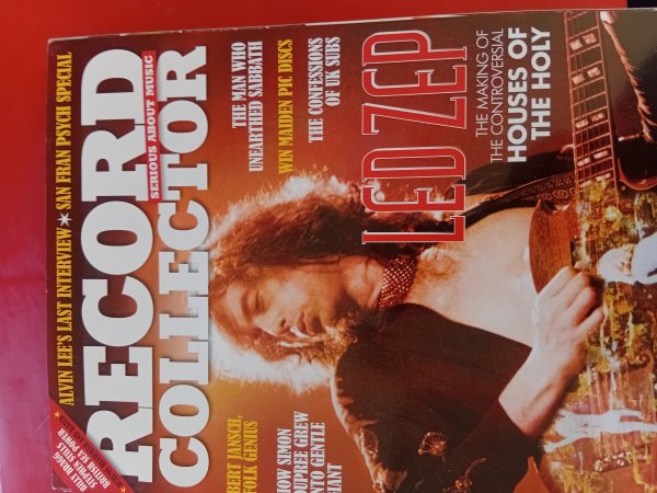 RECORD COLLECTOR O4/2013