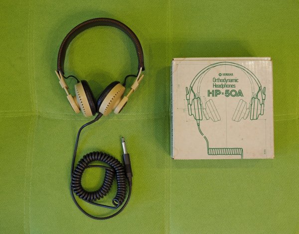 ���������������� �������� Yamaha HP-50A � ������������ �������, ������