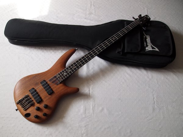 Продается бас Ibanez Prestige SR-3000 SOL Japan Продается бас Ibanez Prestige SR-3000 SOL Japan