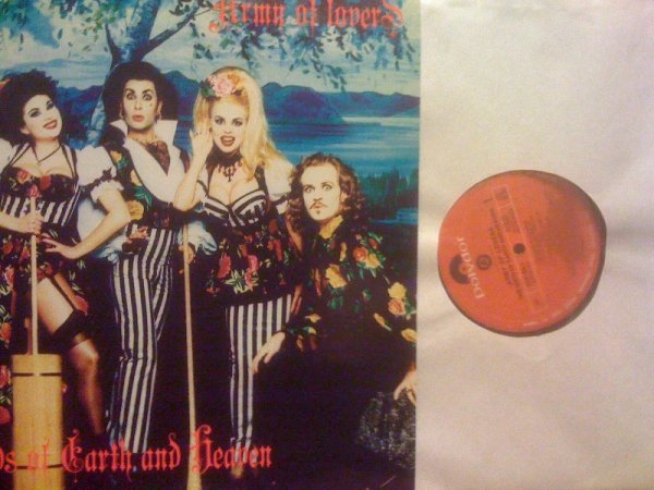 Army of lovers gods of earth. Army of lovers gods of earth. Army of lovers альбомы. Группа арми оф лаверс. Солист группы арми оф лаверс.